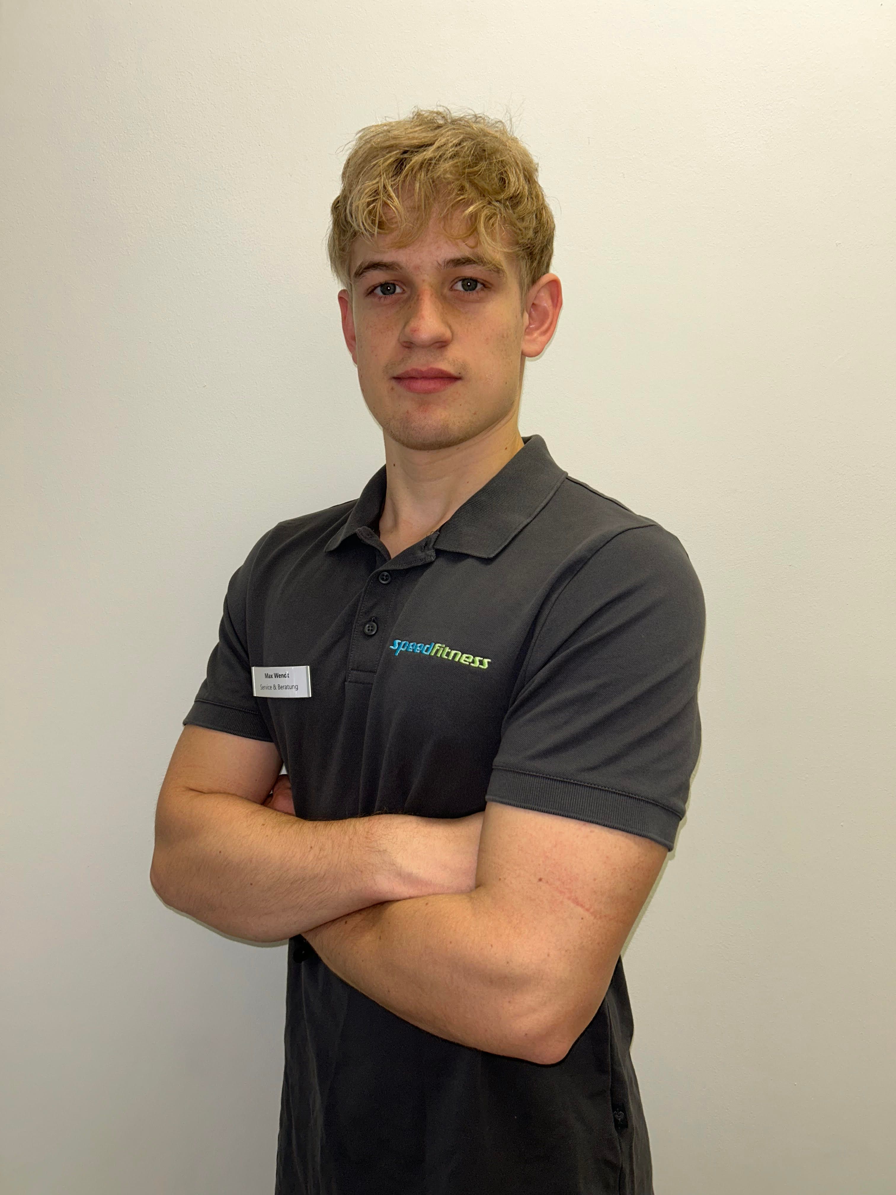 Max - Aushilfe bei speedfitness