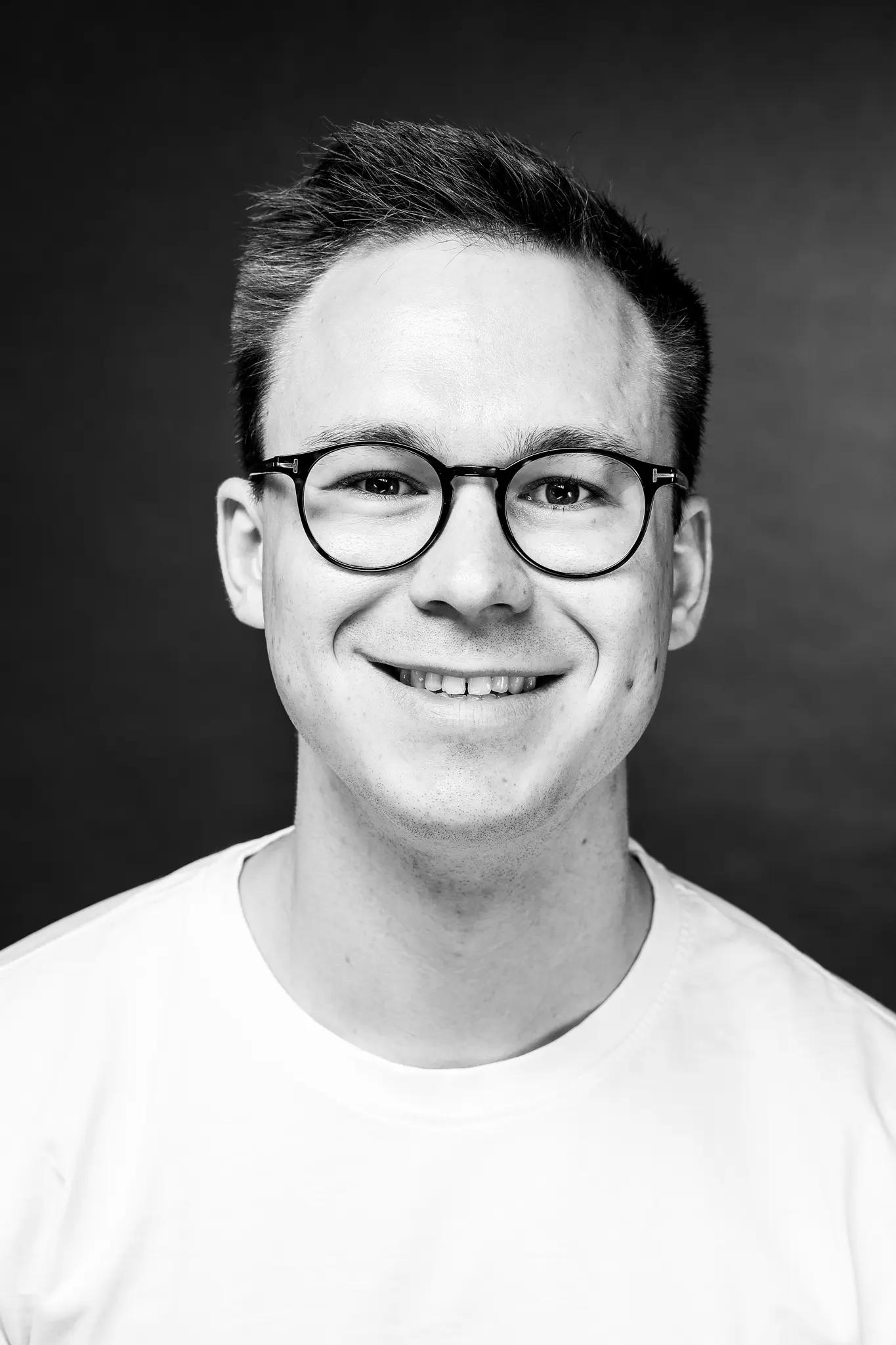Florian Fischer, Inhaber von Flori hilft! und Apple-Berater aus Köln