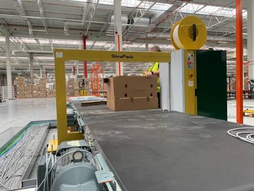 SIDE SEAL AUTOMATIC STRAPPING MACHINE — view 3