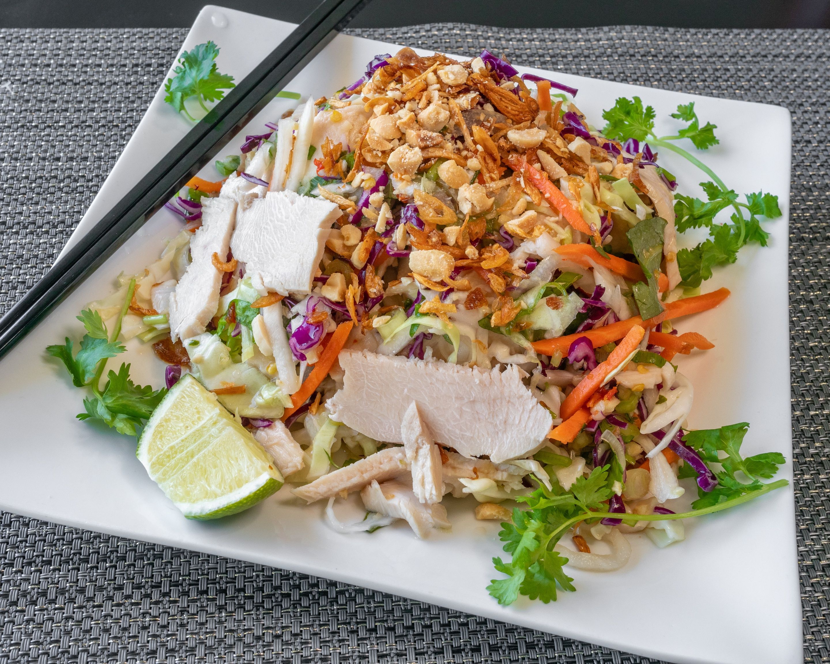 Pho Luc Lac - Traditional Vietnamese dishes made with the freshest ingredients