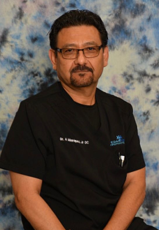 Dr. Antonio Manriquez, DC