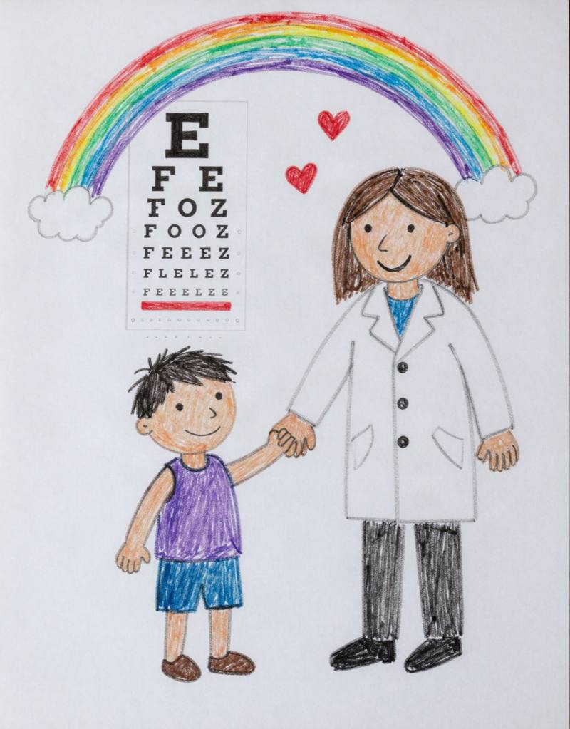 Disegno a matite colorate di un bambino che tiene per mano una dottoressa in camice, sotto un arcobaleno, accanto a una tabella di lettere per la vista