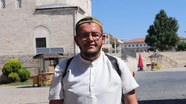 İlahi Aşk Ağır Bastı, Yeniden Yollara Düştü!