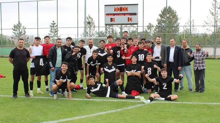 Sivas Gücü Belediyespor U19, Yomraspor'u 3-0 Mağlup Ederek Lige Fırtına Gibi Başladı
