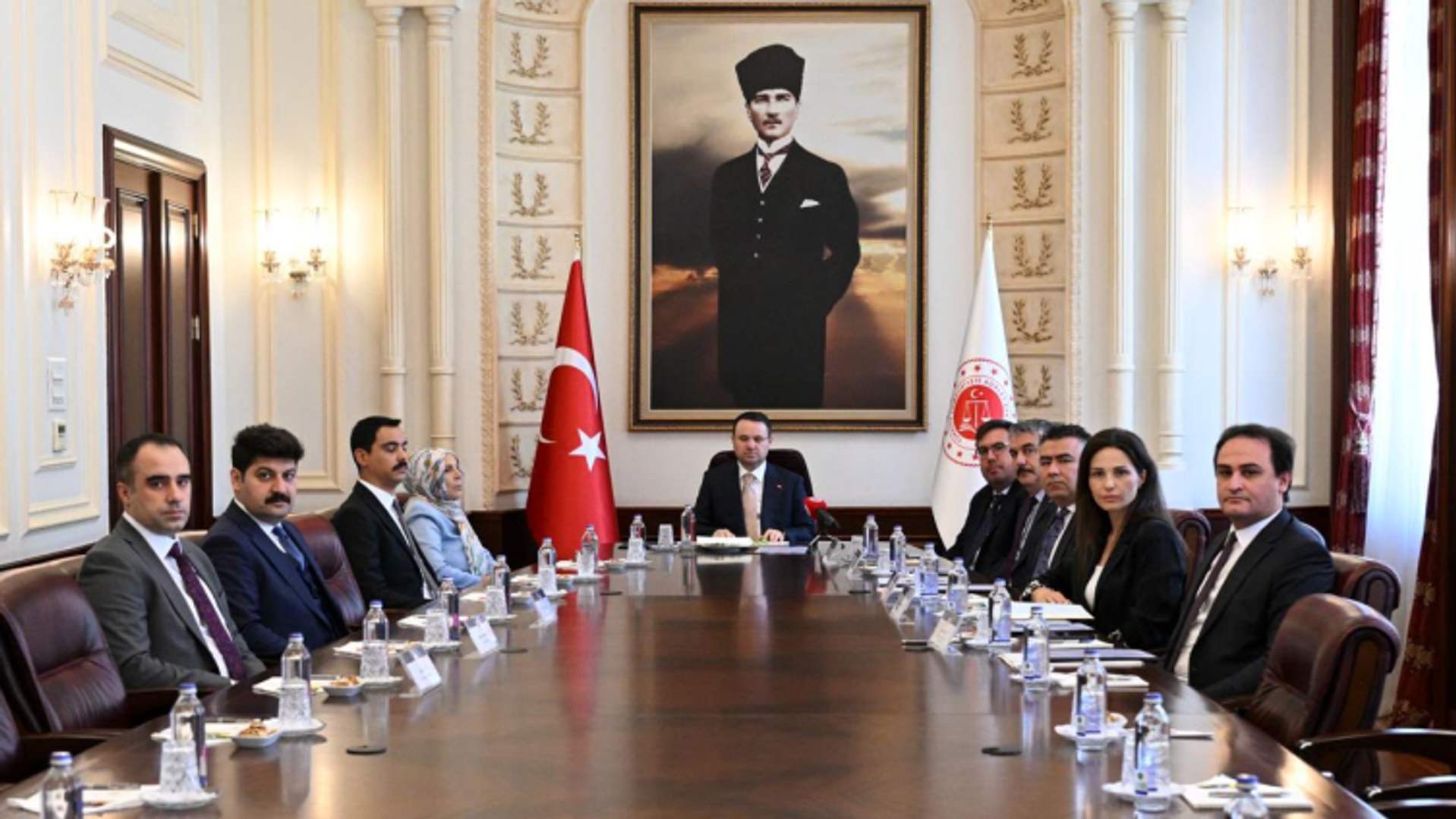 Muhsin Yazıcıoğlu’nun Ailesi Adalet Bakanlığı’nda