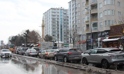 Sivas’ta Motorlu Kara Taşıtı Sayısı 217 Bin 759’a Yükseldi: Devir İşlemlerinde Dikkat Çeken Artış