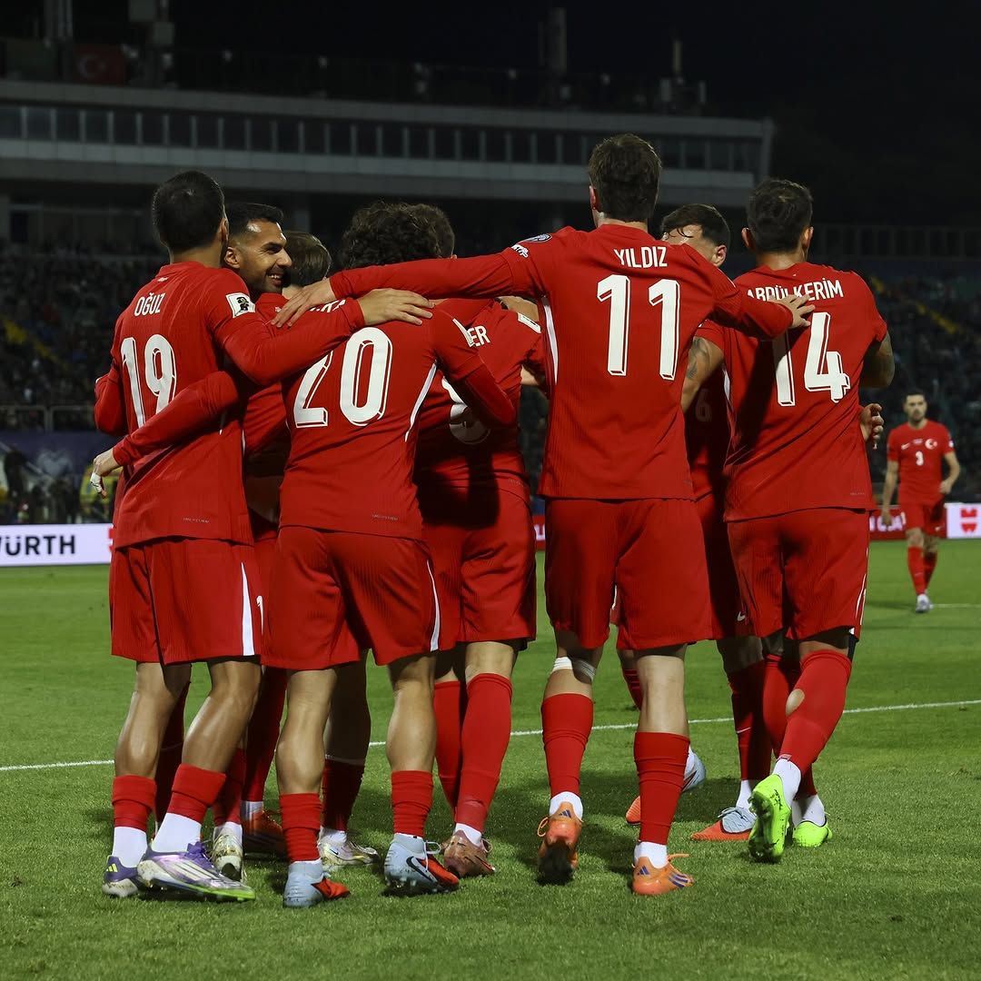 Galatasaray Yıldızlarından Bulgaristan'a Fırtına Gibi Gol Yağmuru: 6-1!