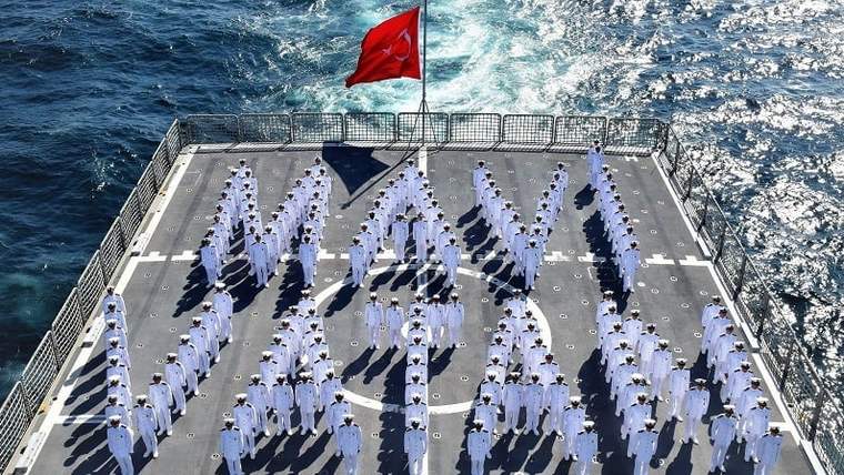 Sahil Güvenlik helikopterleri "Mavi Vatan"da kritik görevlerde - Birlik Haber Ajansı