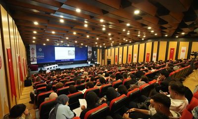 Sivas Cumhuriyet Üniversitesi'nde "Özgür Ol / Bağımlı Olma" Temalı Bağımlılıkla Mücadele Etkinliği