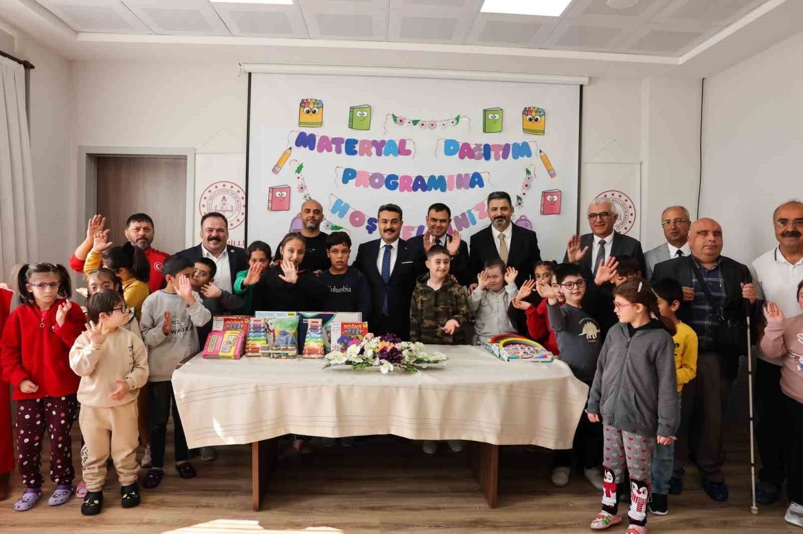 Sivas'ta 339 eğitici oyuncak 18 özel eğitim sınıfına ulaştı