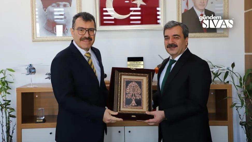 TÜBİTAK Başkanı SBTÜ'de Gençlerle Buluştu