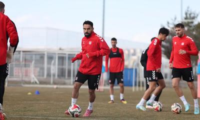Sivasspor’da Manisa FK Maçı Öncesi Tempo Yükseldi! Kritik Deplasman İçin Hazırlıklar Sürüyor