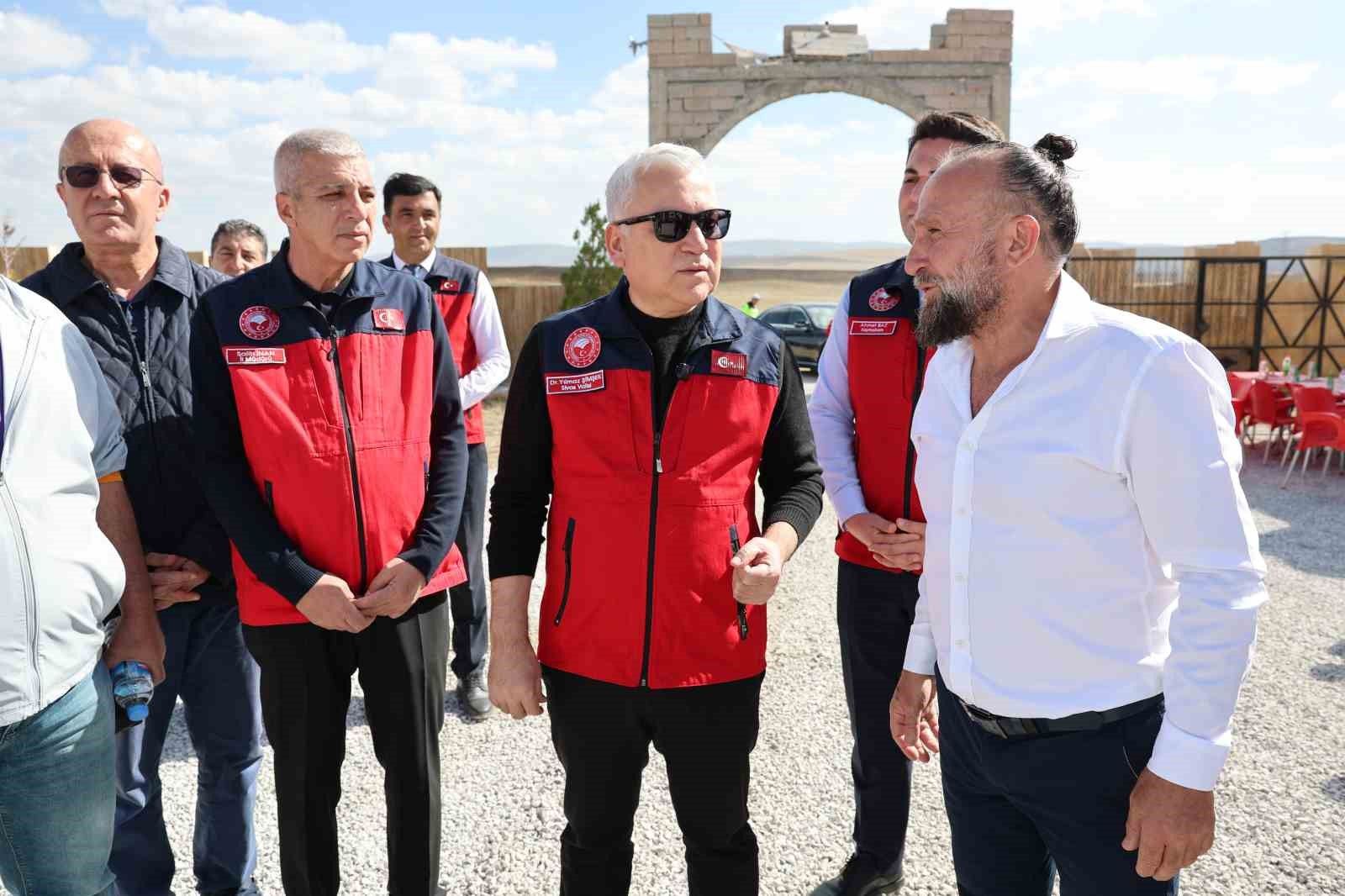 Altınyayla’da Kale Görünümlü Çiftlik 2027’de Açılacak