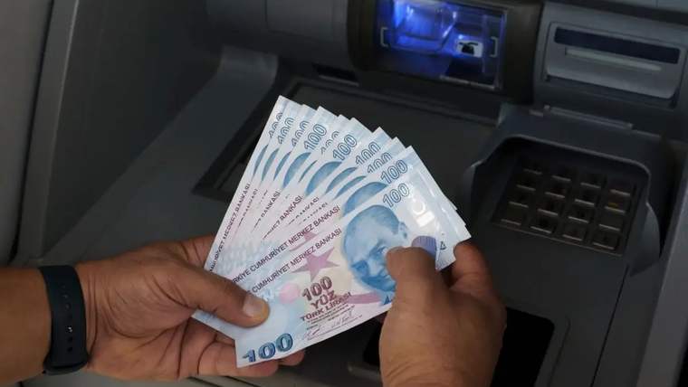 Artık zorunlu olacak! ATM ve IBAN'dan para göndermede yeni dönem 1 Ocak'ta başlıyor