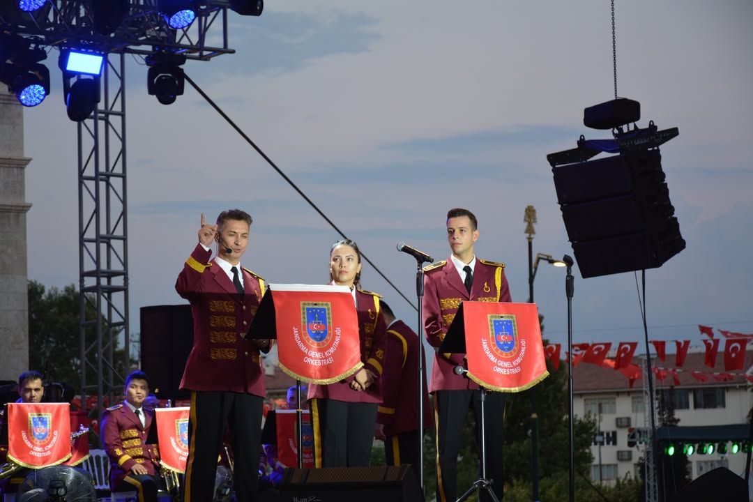 Sivas Kongresi'nin 106. Yılında Atatürk ve Kongre Müzesi'nde Bando Konseri