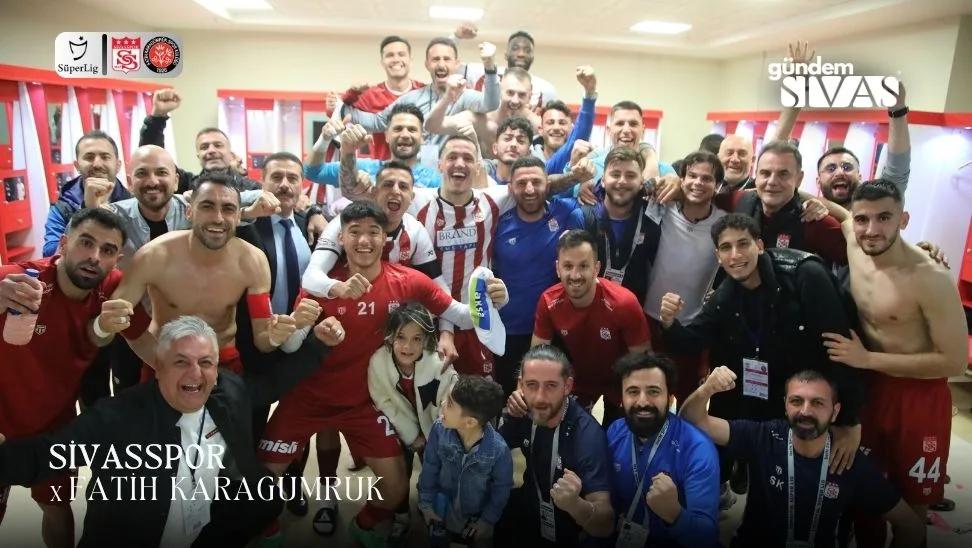 Sivasspor, Fatih Karagümrük'ü 89'da Yıktı!