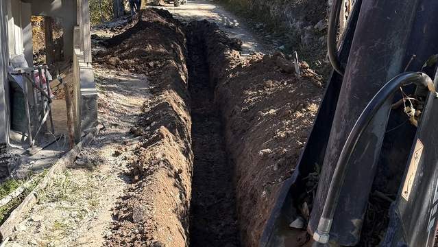 Sivas İl Özel İdaresi Koyulhisar'da İçme Suyu ve Yol Onarımını Tamamladı