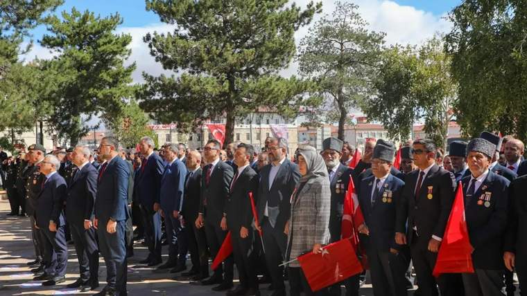 Sivas'ta Gaziler Günü Coşkuyla Kutlandı / Kahramanlara Minnet Yürüyüşü