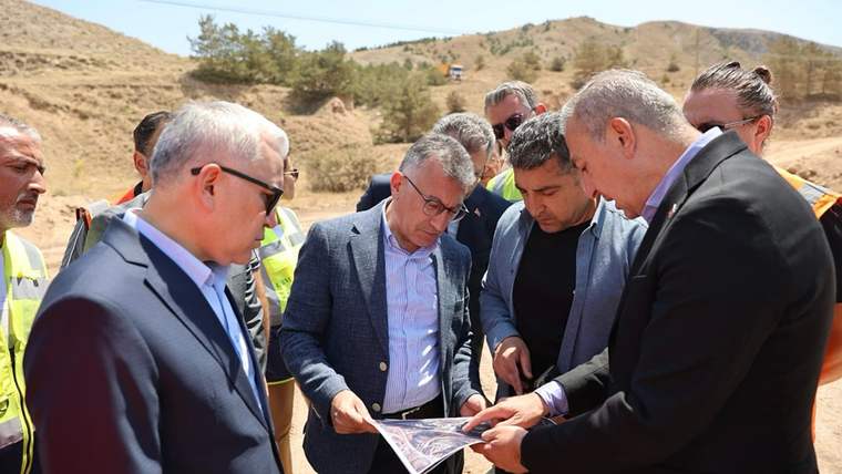 Sivas’ta Ulaşım Devrimi! Yeni Projelerle Trafik Rahatlıyor