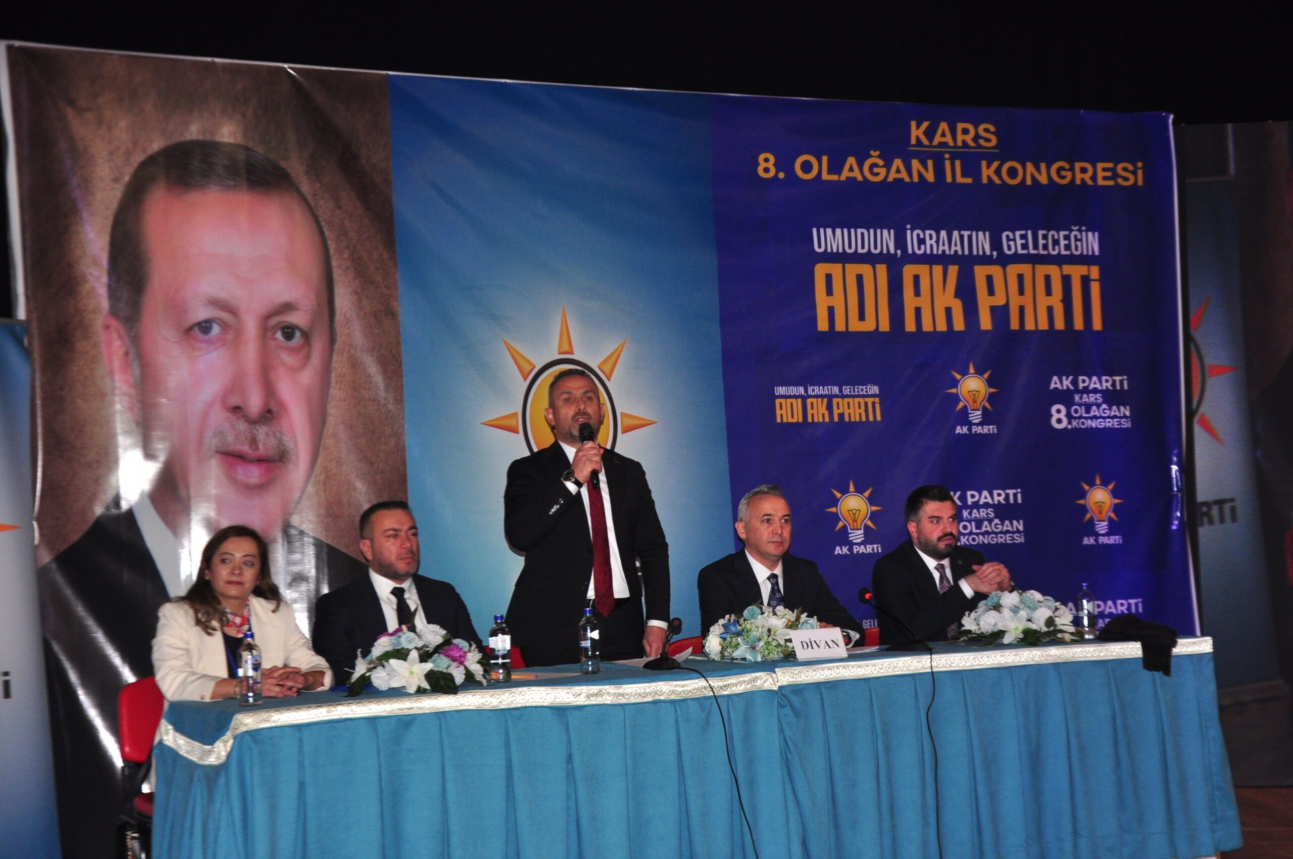 Kars AK Parti 8. Olağan Kongresi büyük katılımla gerçekleştirildi - Birlik Haber Ajansı