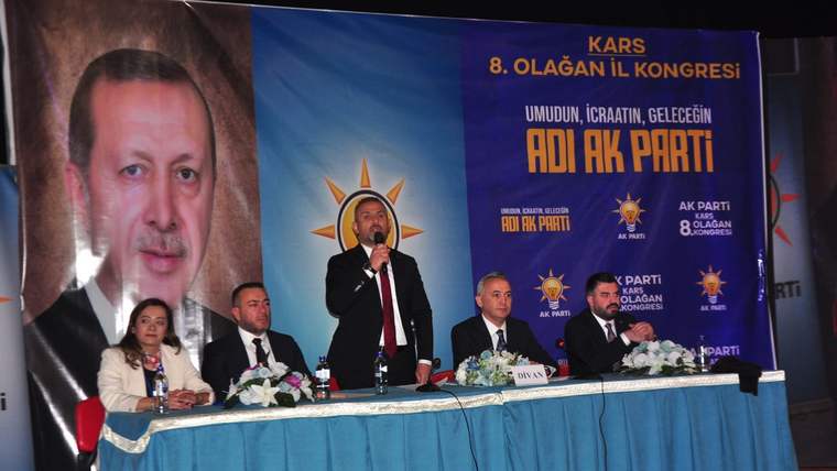 Kars AK Parti 8. Olağan Kongresi büyük katılımla gerçekleştirildi - Birlik Haber Ajansı
