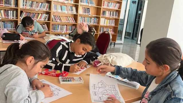 Sivas'ta Cumhuriyet Coşkusu Çocuklarla Renklendi