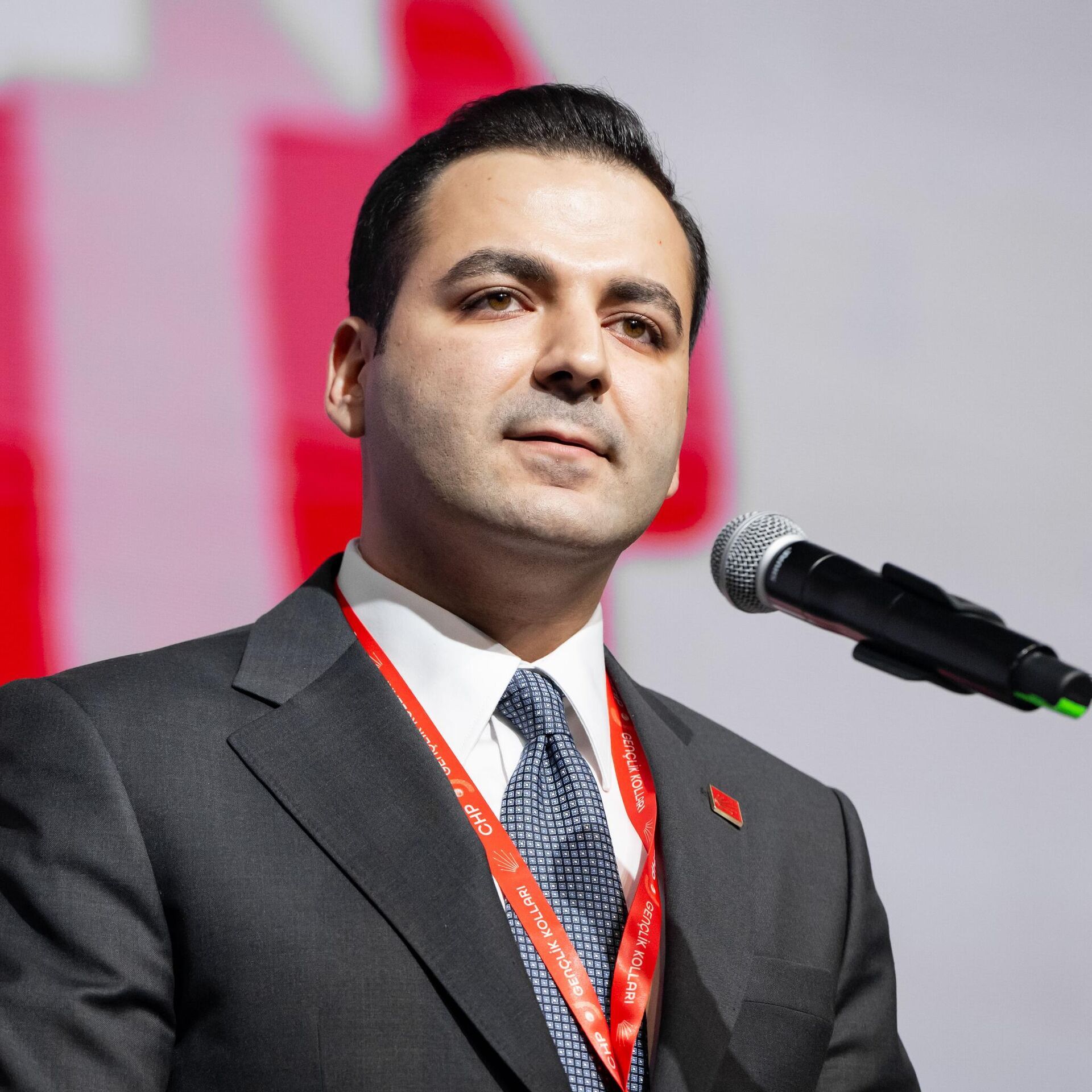 CHP Gençlik Kolları Başkanı Aydın gözaltına alındı! - Birlik Haber Ajansı
