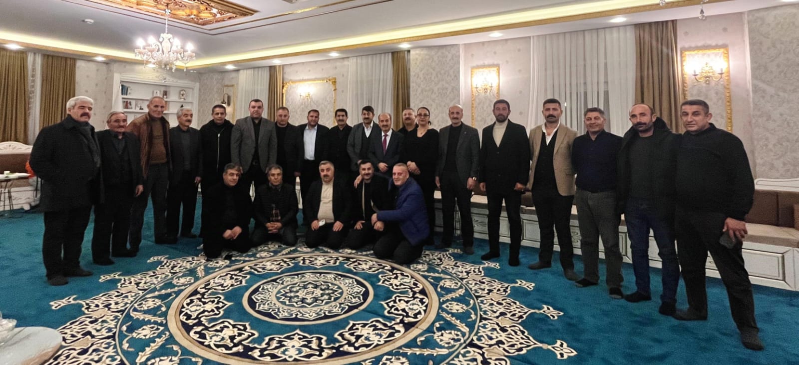 Vanlı muhtarlar sıra gecesinde buluştu - Birlik Haber Ajansı