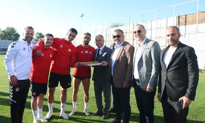 Özbelsan Sivasspor'a İl Müdürlüğü Destek Ziyareti