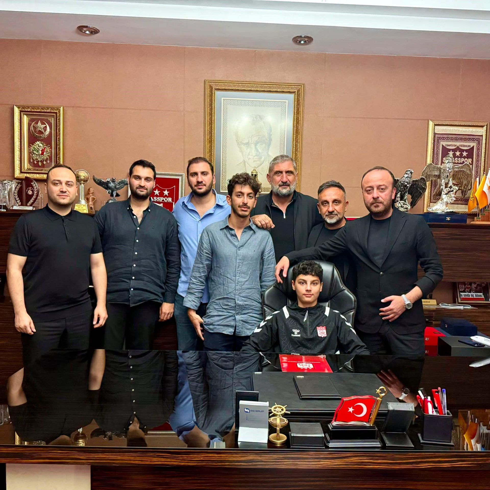 Sivassporlu genç futbolcu Burak Şahin hastaneden taburcu edildi