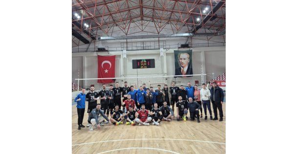 Gebze Voleybol Takımı evinde 3-0 farkla galip - Birlik Haber Ajansı