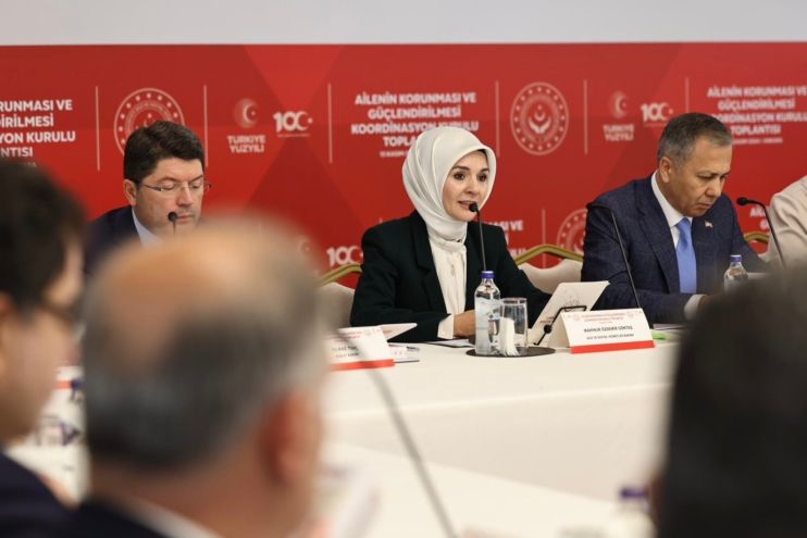 Bakan Göktaş'tan İzmir'de 5 kardeşin ölümüyle ilgili açıklama: Takip ediyoruz