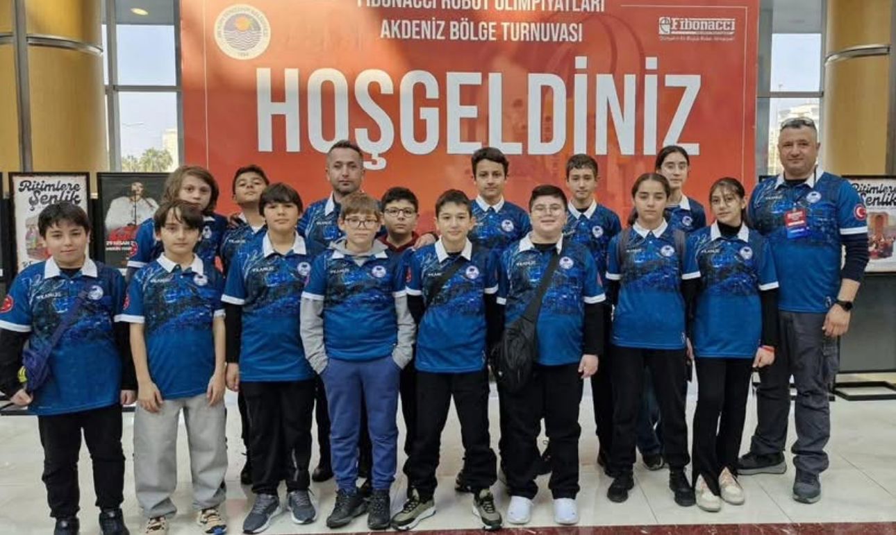 Serik Bilsem Robotik takımı, Fibonacci Robot Yarışması’nda büyük başarı elde etti - Birlik Haber Ajansı