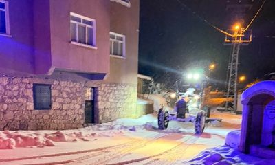 Yoğun Kar Hayatı Durdurdu, Ekipler Seferber Oldu: Sivas’ta Mahsur Kalan Hastaya Zamanla Yarışılan Müdahale