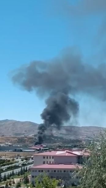 Sivas’ta boş tankerde çıkan yangın söndürüldü