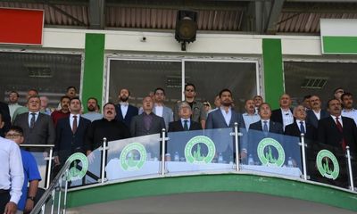 Sivas'ta Muhsin Yazıcıoğlu Karakucak Güreşleri'ne İl Emniyet Müdürü Katıldı