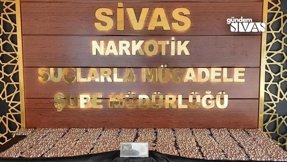 Sivas'ta Binlerce Uyuşturucu Hapı Ele Geçirildi