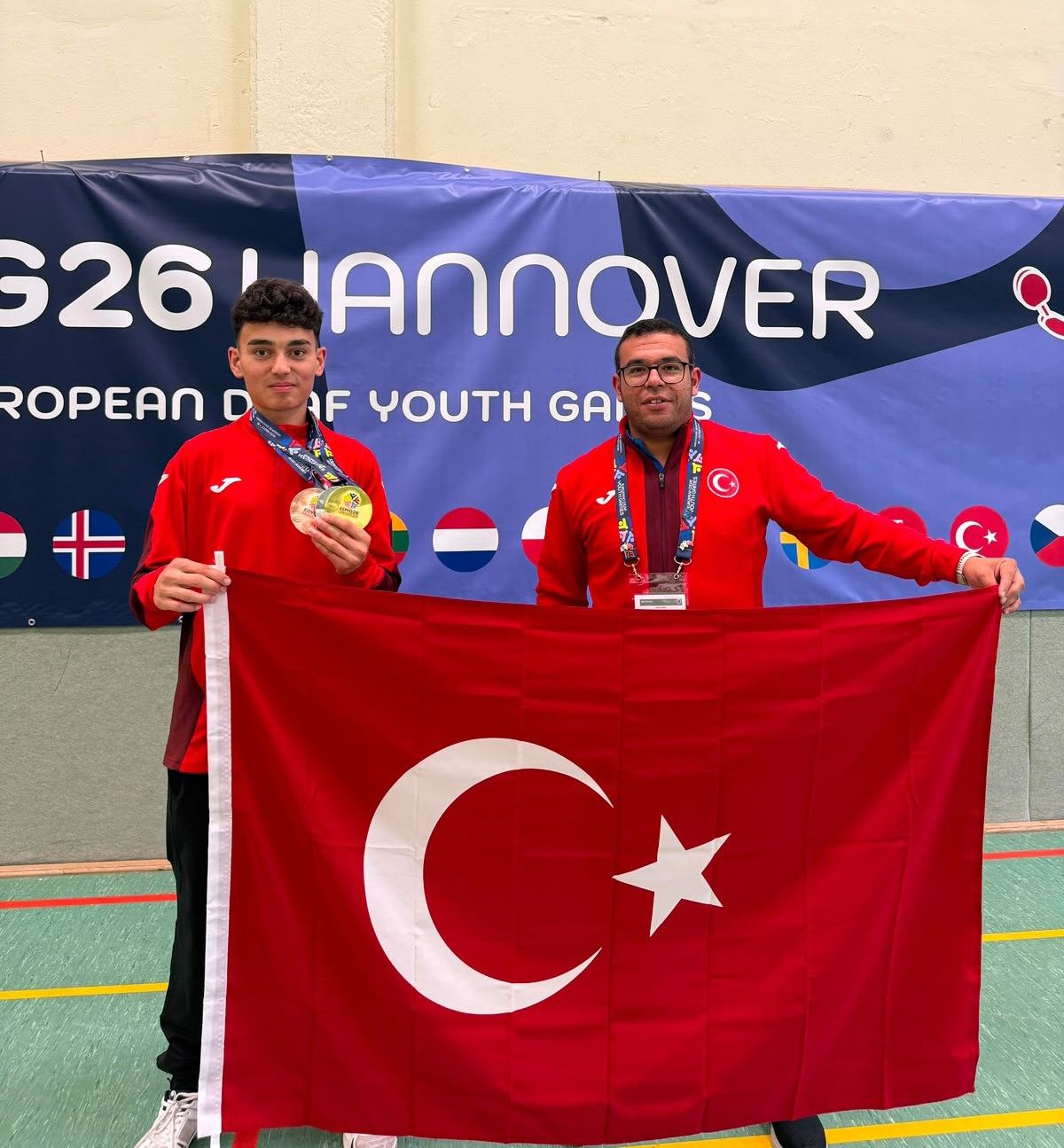 Sivaslı milli sporcu Ebubekir İnce Avrupa’dan 3 madalya aldı