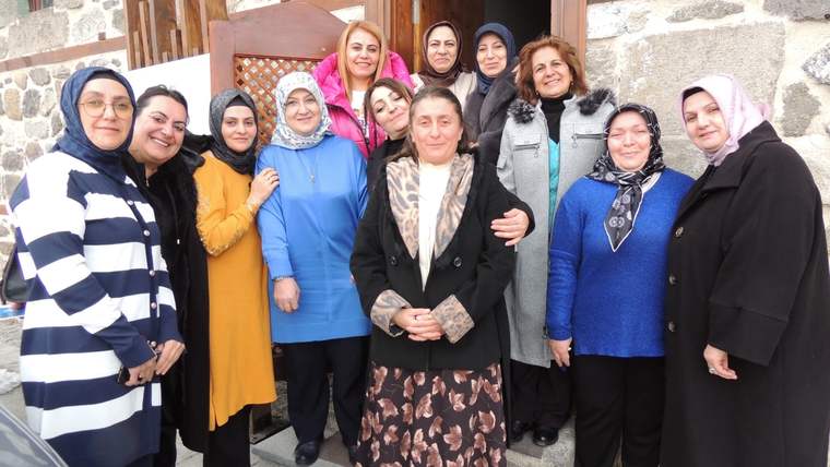 Kent Konseyi Kadın Meclisi’nden annelere madde bağımlılığı eğitimi - Birlik Haber Ajansı