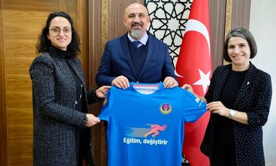 Sivas'ta Depremzede Çocuklar İçin Anlamlı Koşu Etkinliği Düzenleniyor