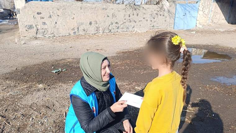 TDV gönüllüleri ihtiyaç sahiplerine yardım ulaştırmaya devam ediyor - Birlik Haber Ajansı