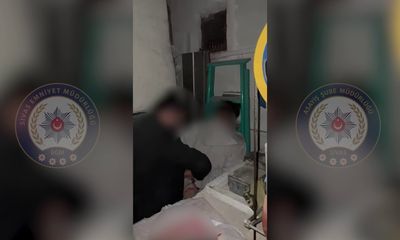 Sivas'ta Firari Hükümlü, Asansör Makine Dairesindeki Gizli Bölmede Yakalandı