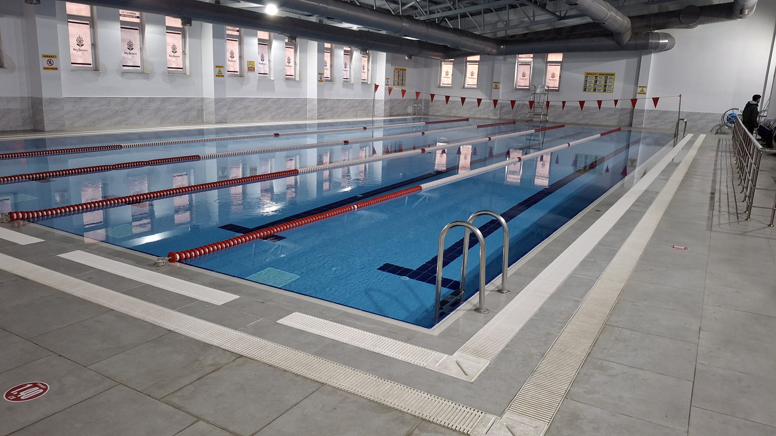 Gençlik Spor Müdürü Ahmet Lal'den yüzme havuzu açıklaması - Birlik Haber Ajansı