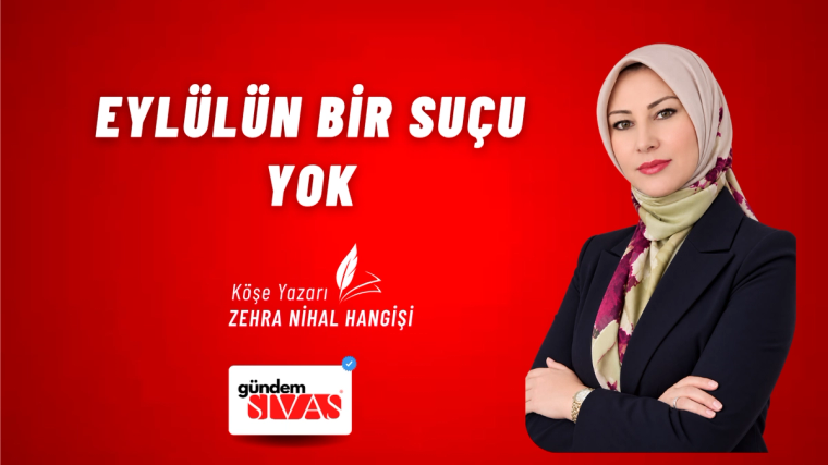 Kırmızı zeminli grafikte başörtülü bir kadın kollarını bağlamış, yanında beyaz yazılar ve logo bulunuyor.