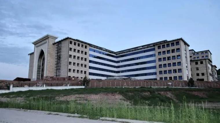 SCÜ’nün Yeni Hastanesinde Sona Gelindi