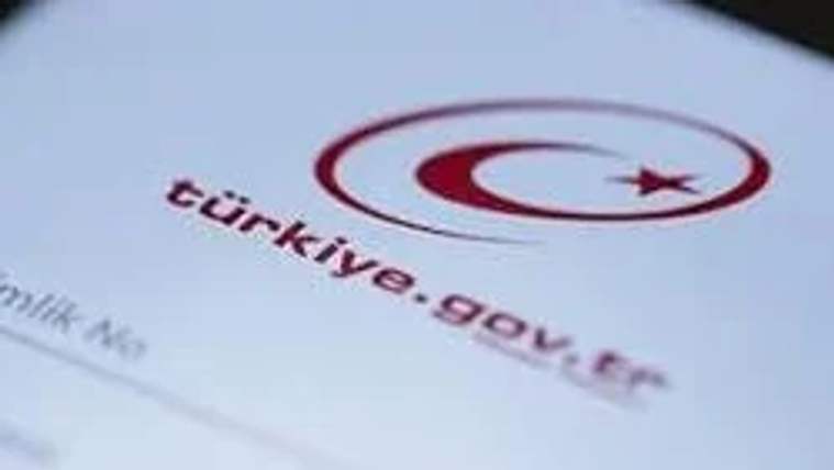 Üzerinde Türkiye Cumhuriyeti logosu bulunan bir belge.