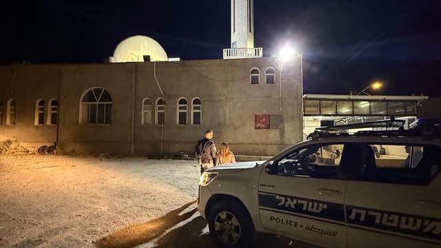 İsrail Polisi Camiye “Gürültü” Cezası Kesti