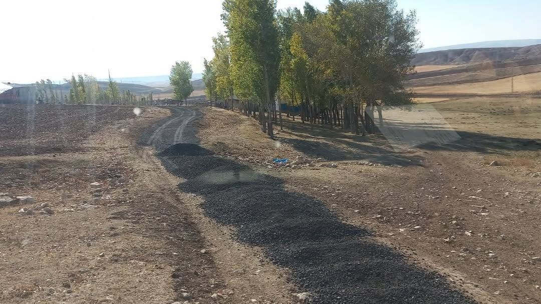 Sivas'ta Köy Yolu İnşaatı Tamamlandı: Ulaş Acıyurt Köyü Doymuş Mezrası'na Yeni Stabilize Yol