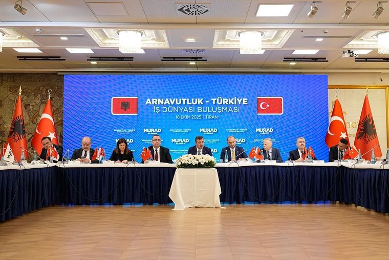 Türkiye ve Arnavutluk İş Dünyası 925 Milyon Dolarlık İhracat Hedefi İçin Buluştu