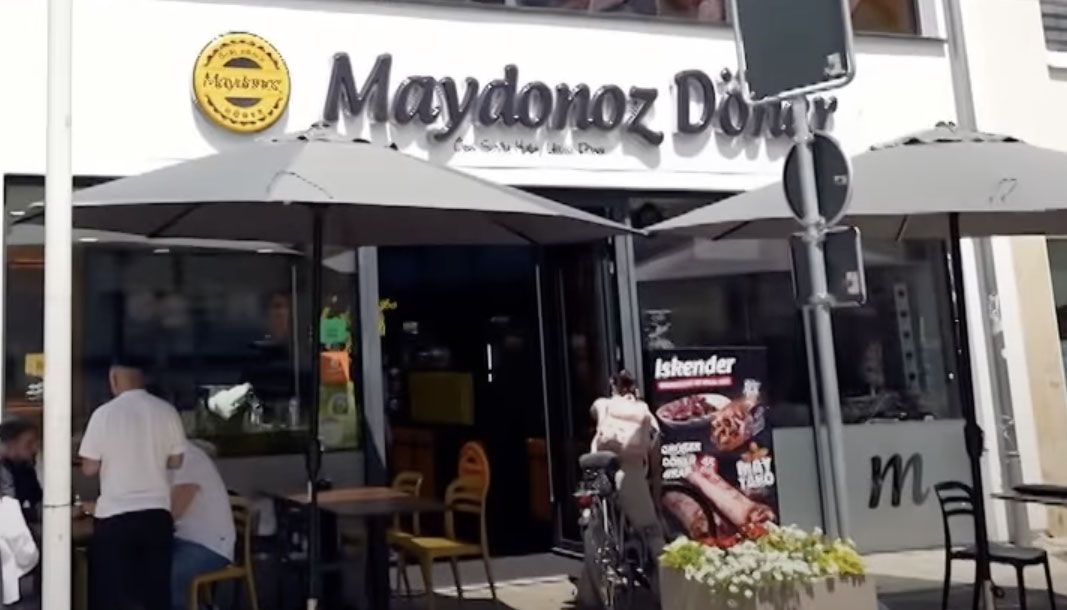 Antalya merkezli 31 ilde Maydonoz Döner'e FETÖ operasyonu - Birlik Haber Ajansı